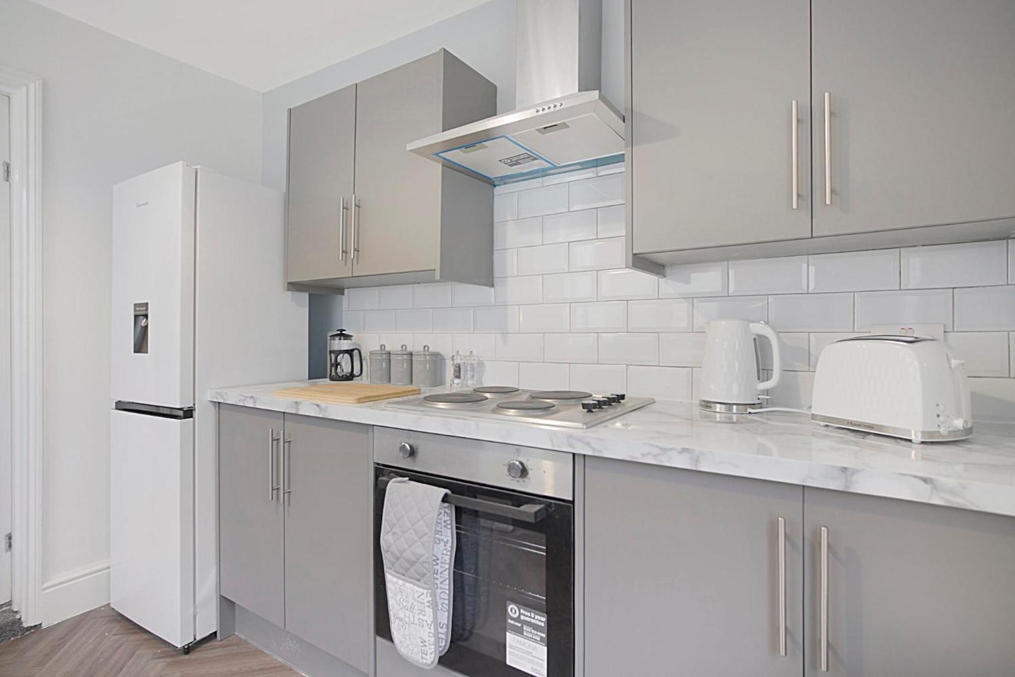 Apartment Seaside Haven On Newcomen Grove, Retreat